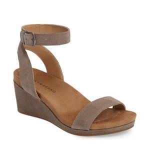 Lucky Brand Karston Ankle Strap Wedge Sandal 8M